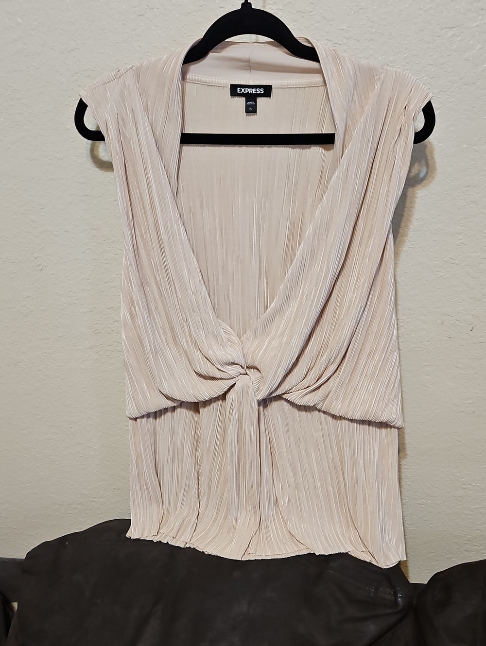 Express Cream Pleated Knot-Front Camisole